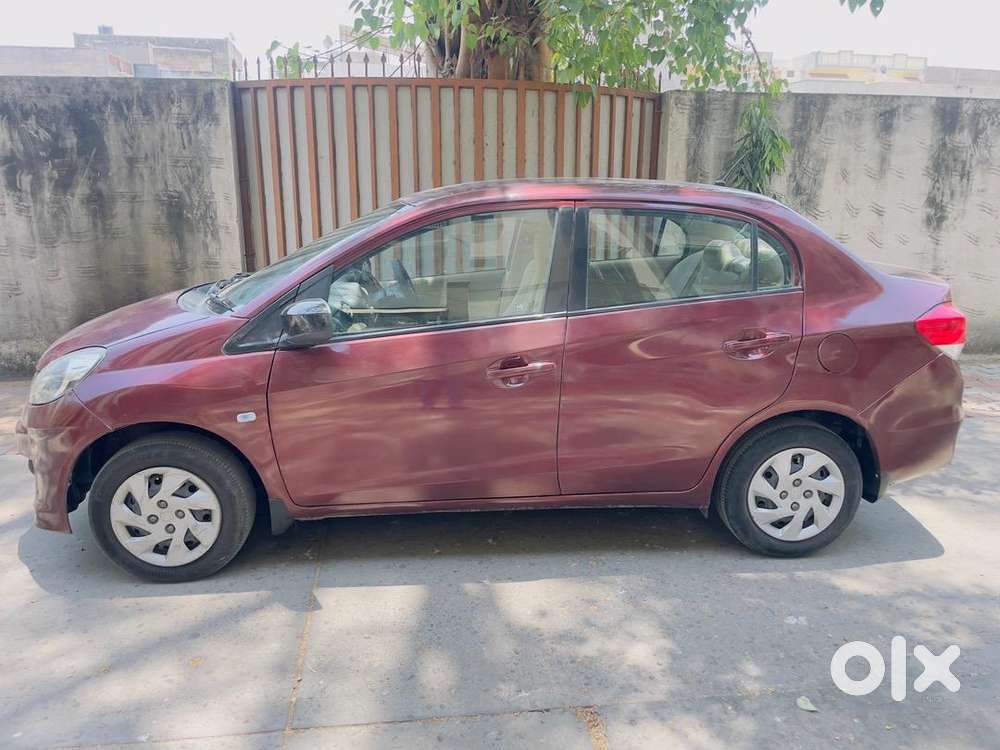 Honda Amaze 2013 Diesel 136000 Km Driven