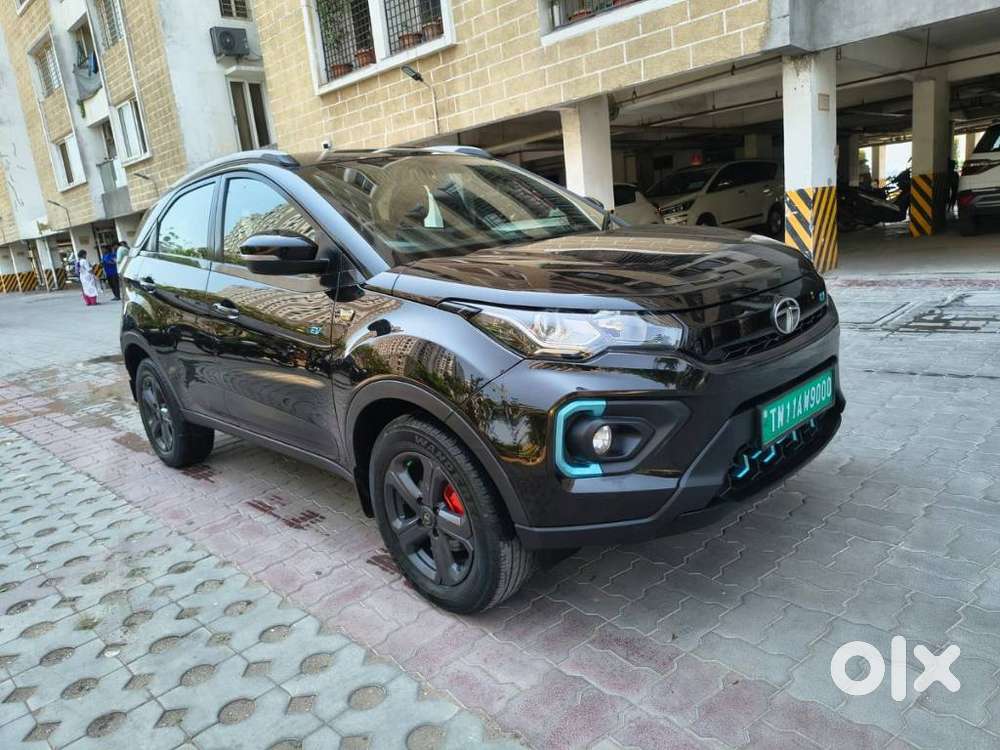 Tata Nexon 1.2 Revotron Xza Plus Premium Dark Edition, 2021, Electri..