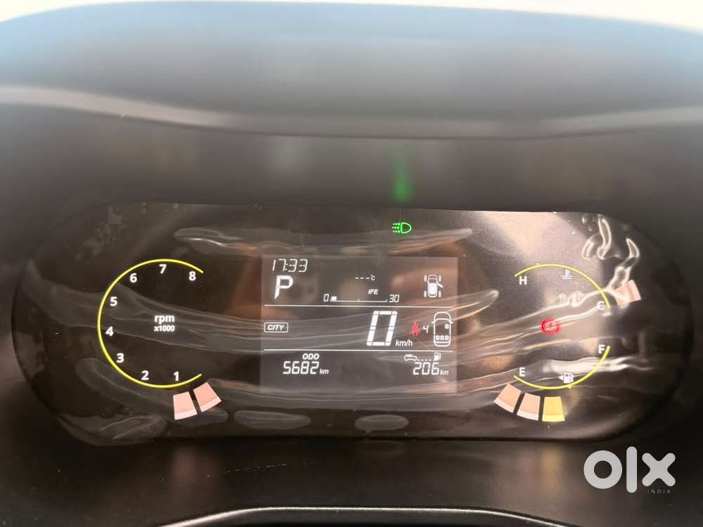 Tata Nexon Creative Plus 1.2 Revotron Petrol 6 Amt, 2025, Petrol