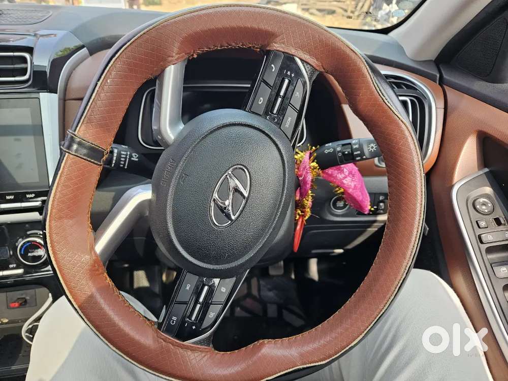 Hyundai Alcazar 3 Petrol Well Maintained