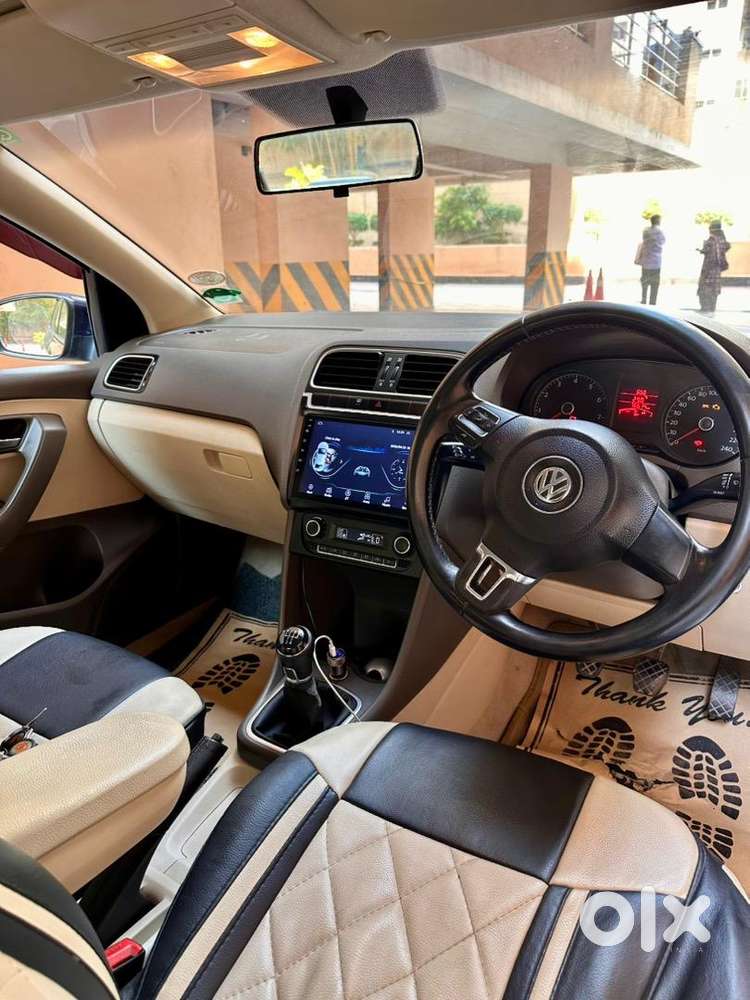 Volkswagen Vento 2012 Petrol 77000 Km Driven