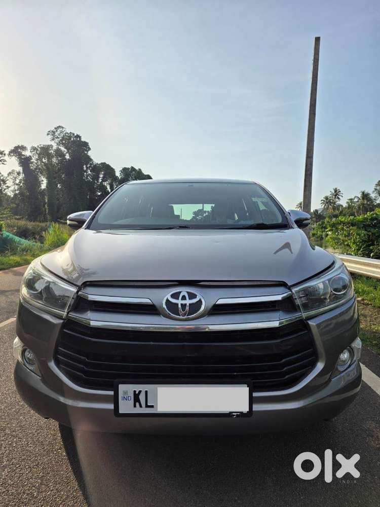 Toyota Innova Crysta 2.8 Zx Automatic 7 Str, 2016, Diesel