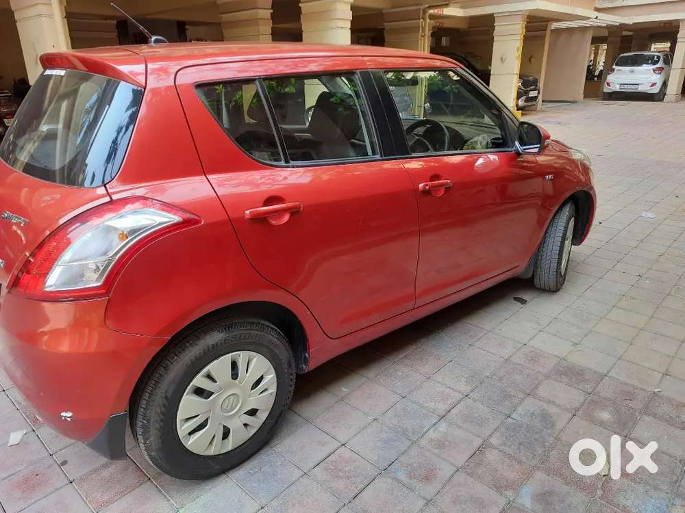 Maruti Suzuki Swift 2012 Petrol 79000 Km Driven