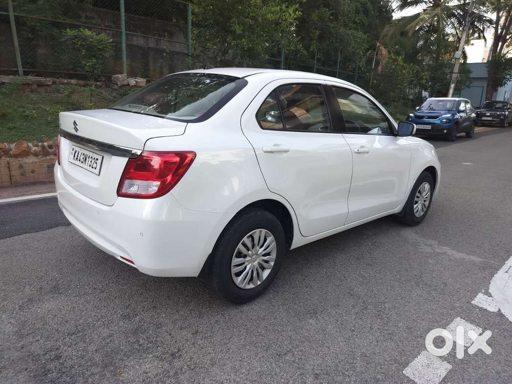 Maruti Suzuki Swift Dzire Vxi Optional, 2020, Petrol