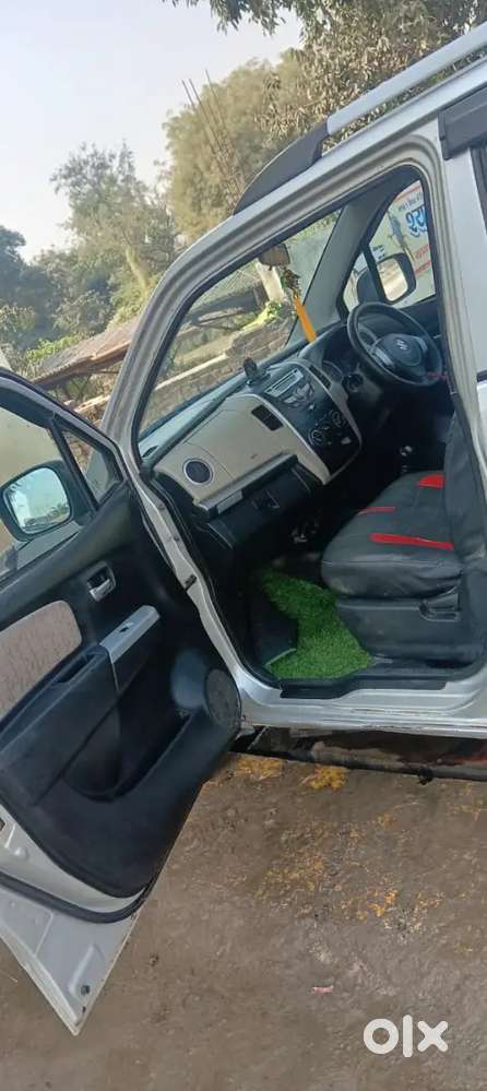 Hm Apni Car Bech Rhe H