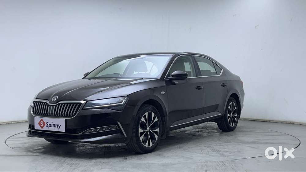 Skoda Superb L&k 1.8 Tsi At, 2021, Petrol