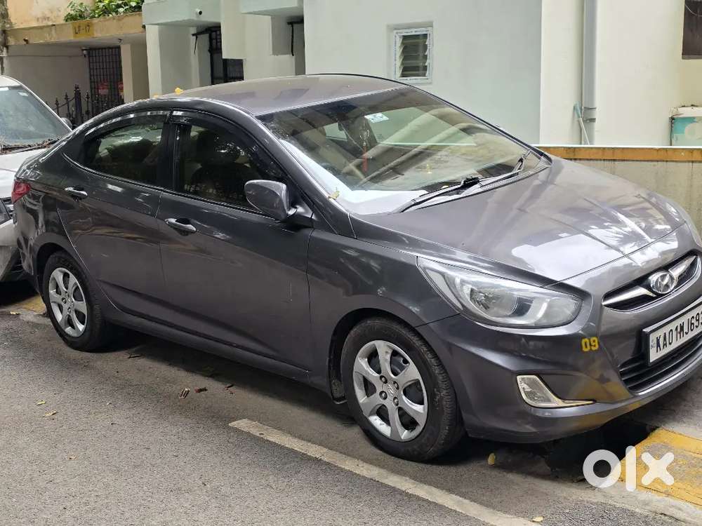 Hyundai Verna 1.6 Crdi 2012 Diesel Manual