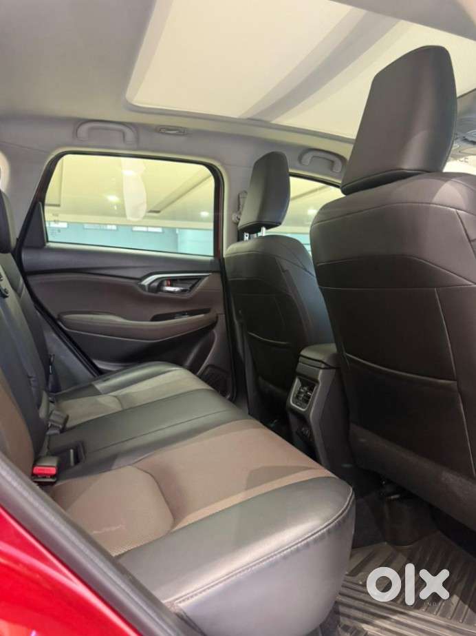 Toyota Urban Cruiser Hyryder 1.5 V Hybrid, 2022, Petrol
