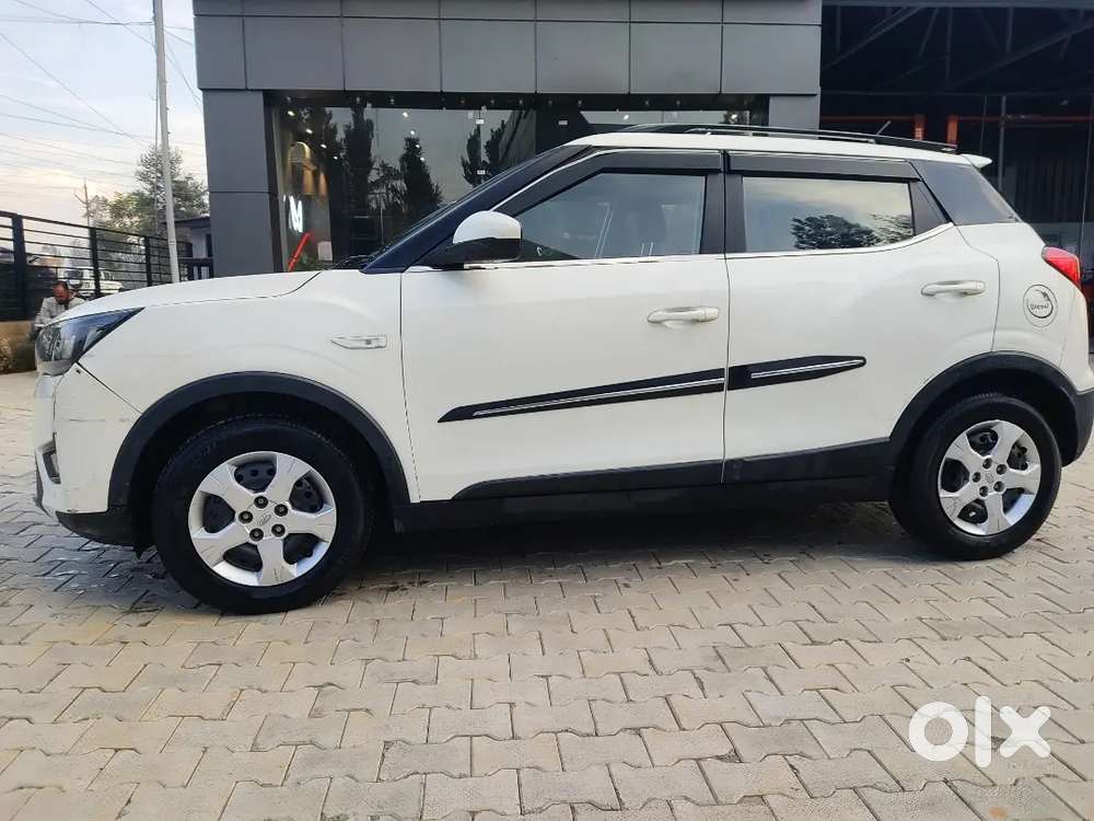 Mahindra Xuv300 2020 Diesel Well Maintained Insured And Non Accidental