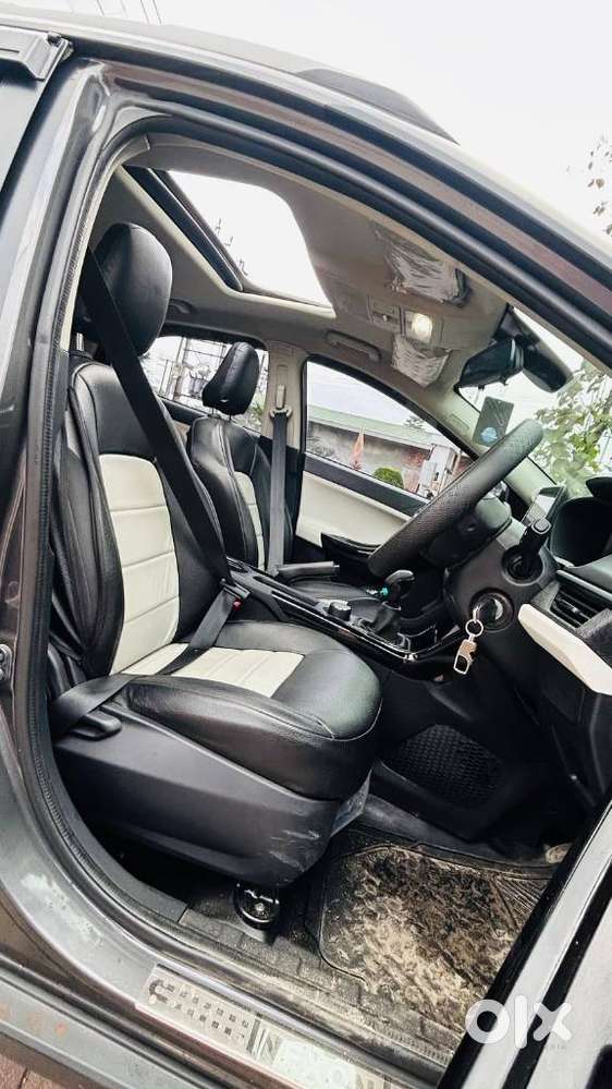 Tata Nexon Fearless Plus 1.2 Revotron Petrol 6 Mt, 2024, Petrol
