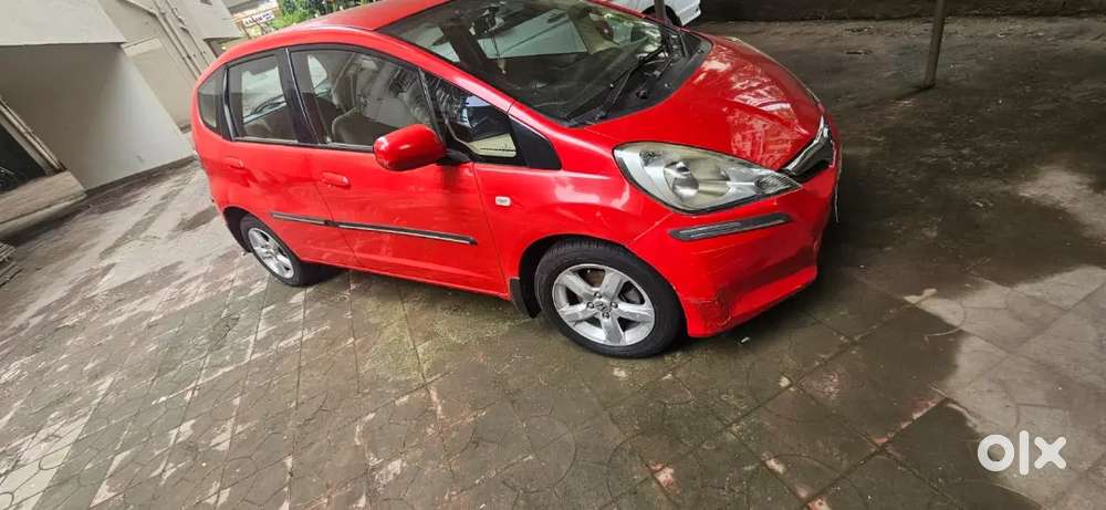 Honda Jazz 2011 Petrol 72000 Km Driven