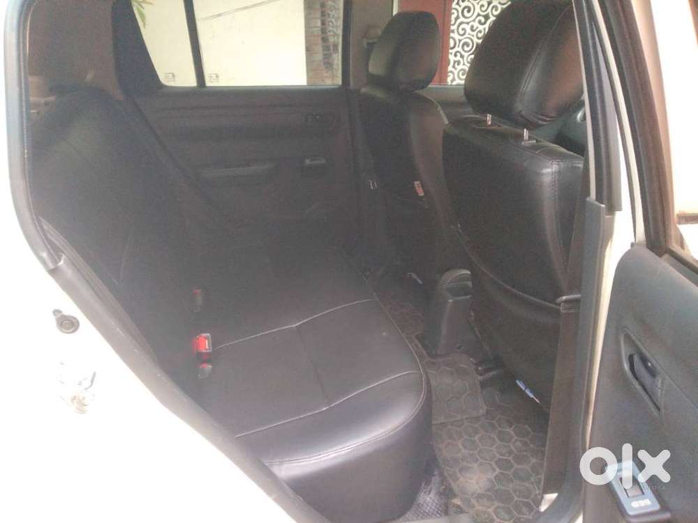 Maruti Suzuki Swift Lxi Bsiv, 2010, Diesel