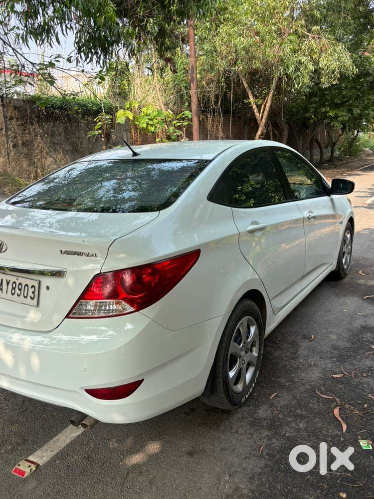 Hyundai Verna 1.6 Petrol 2012