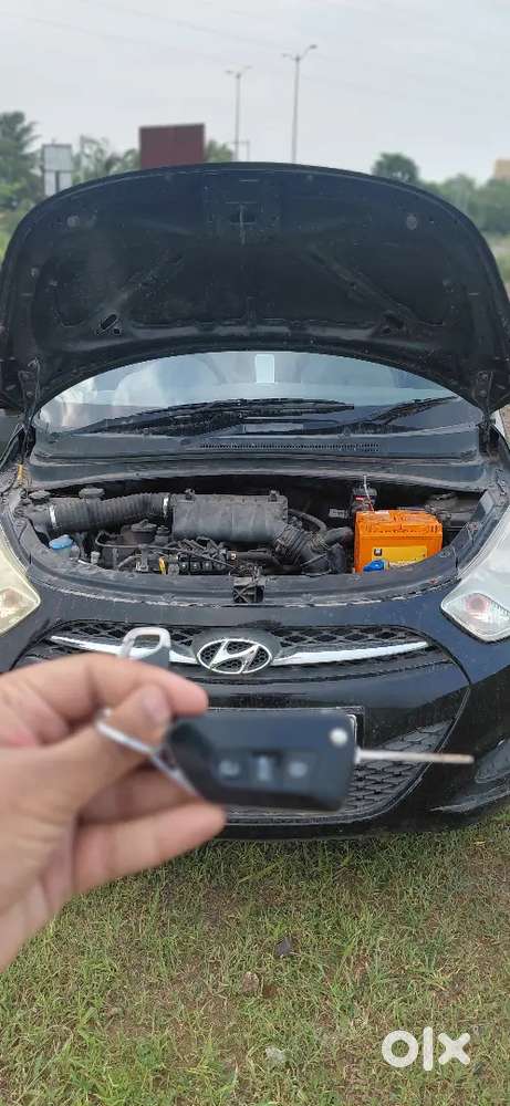 Hyundai I10 Asta 2012 Top Model Automatic & Sunroof