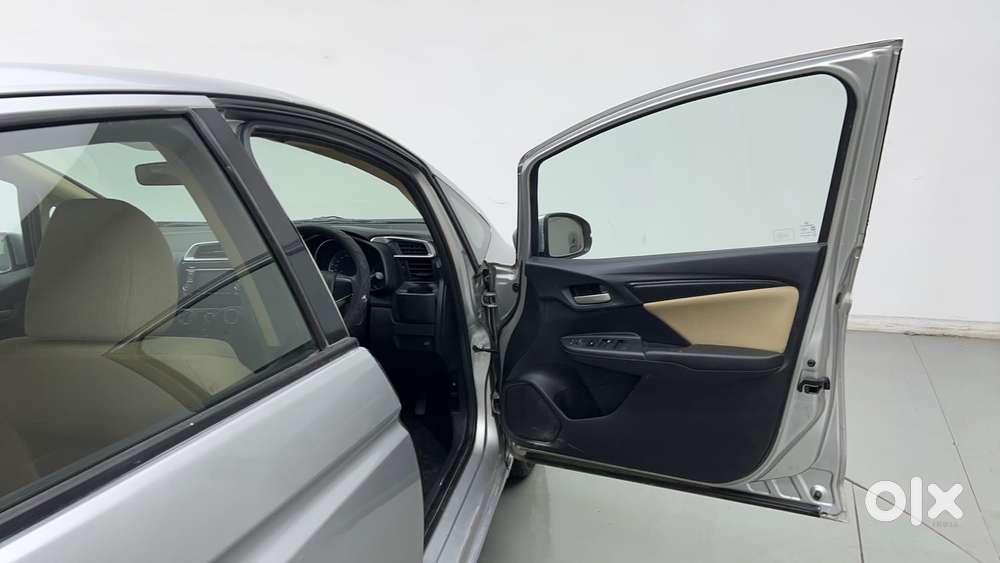 Honda Jazz Sv Mt I-vtec, 2015, Petrol