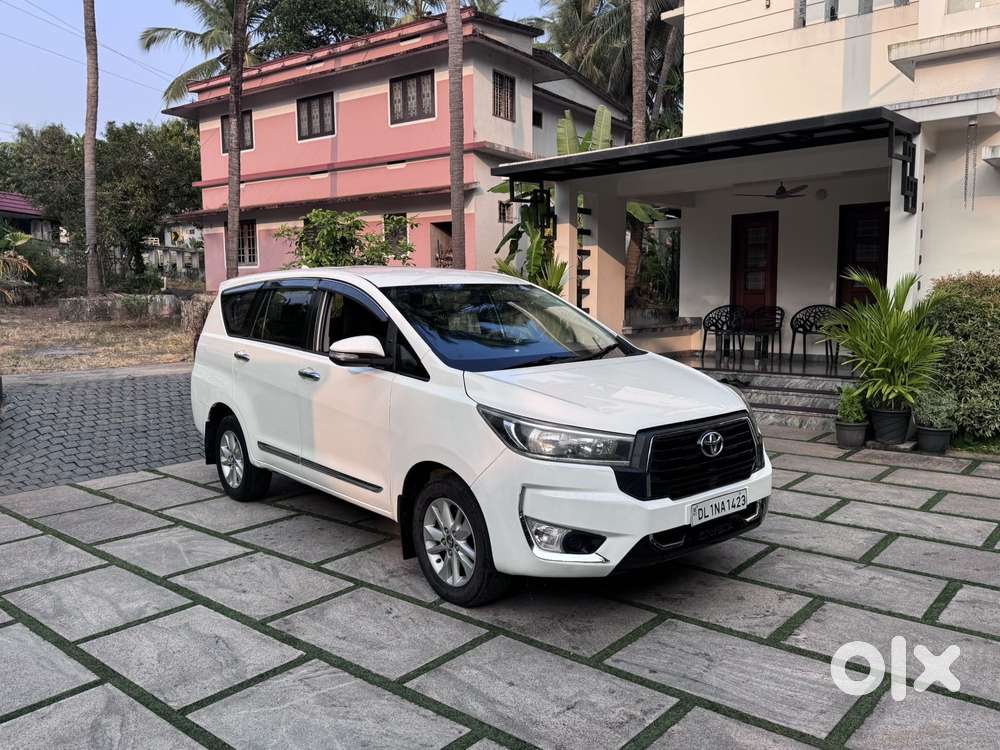 Toyota Innova Crysta 2.4 G Mt, 2017, Diesel