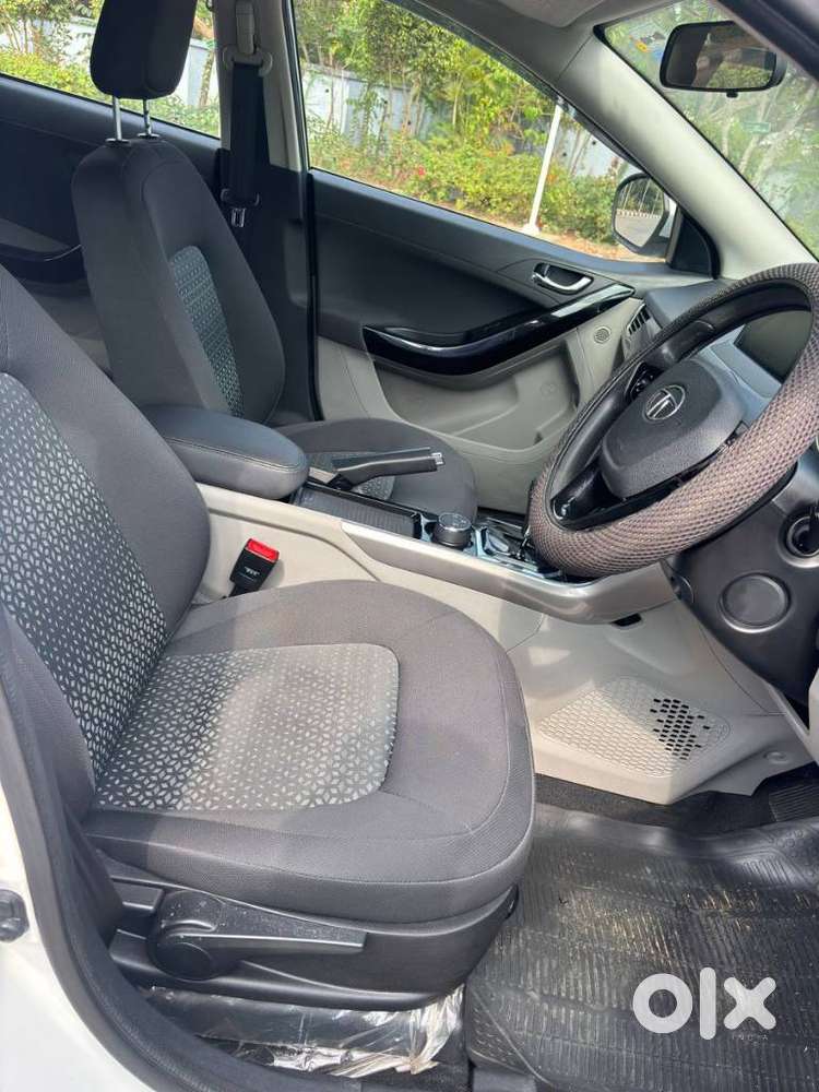 Tata Nexon 1.5 Revotorq Xza Plus, 2019, Petrol