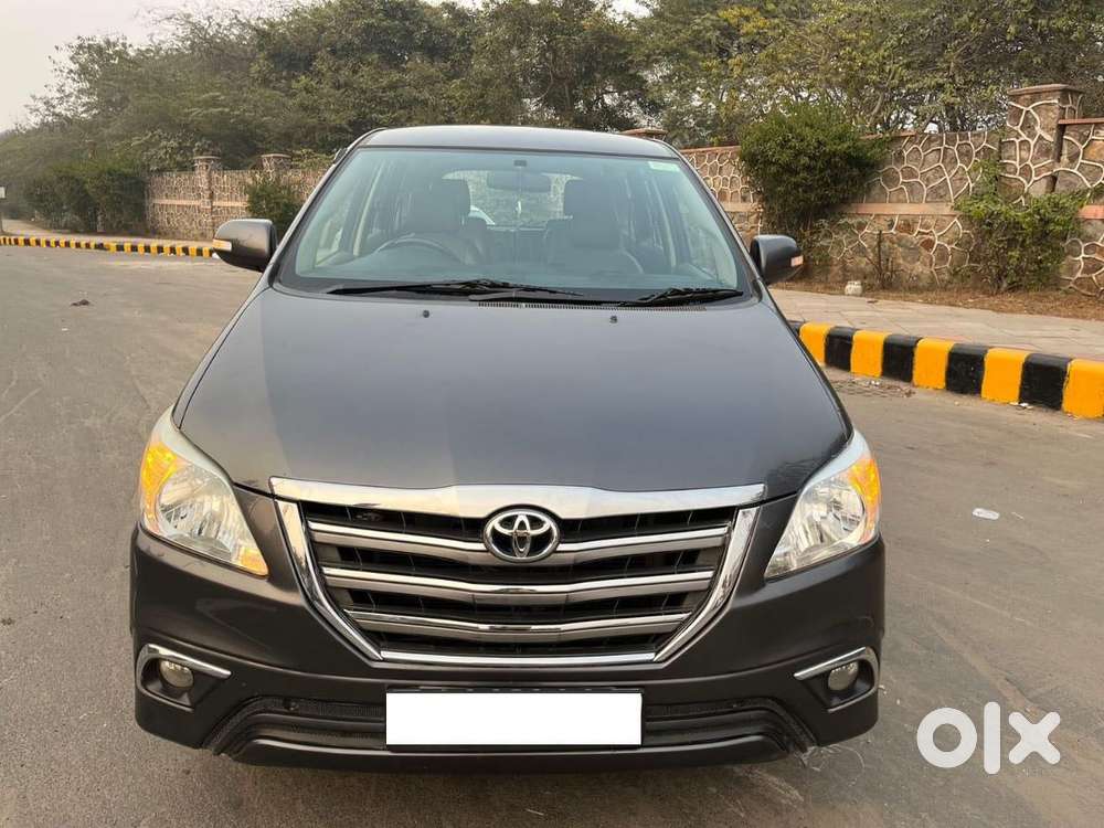 Toyota Innova 2.5 Zx 7 Str Bs-iv, 2015, Diesel
