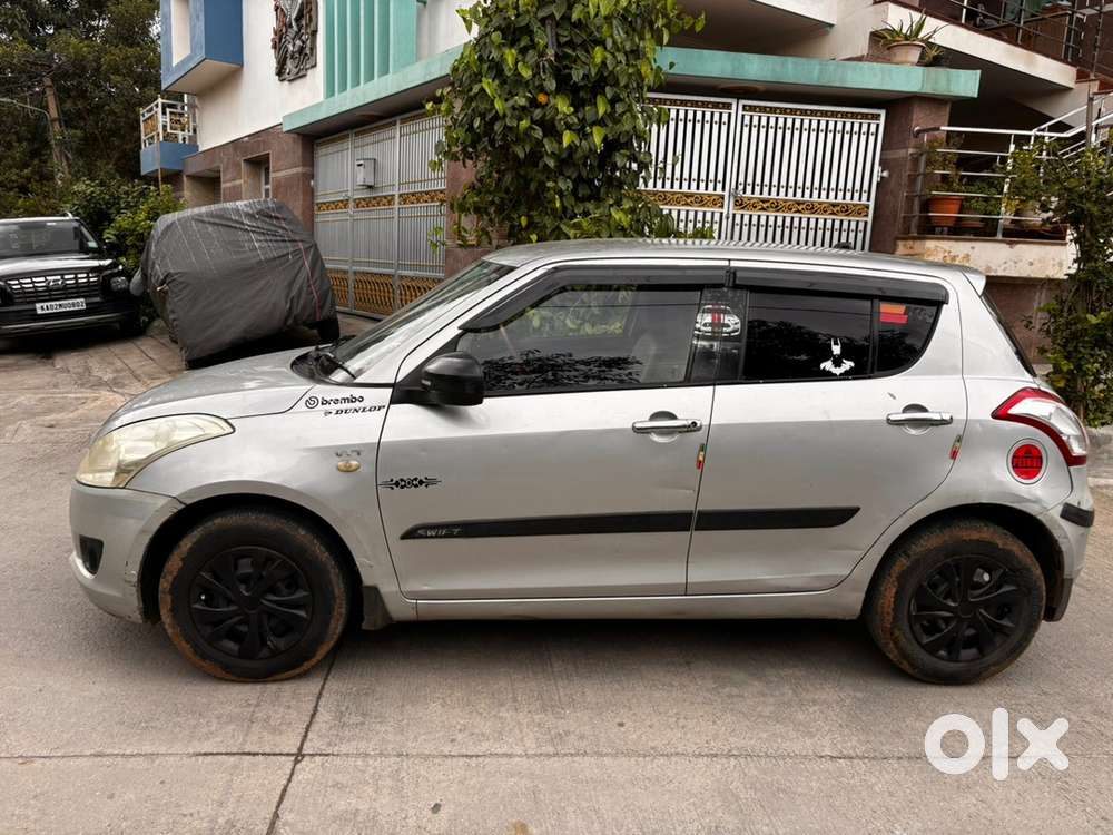 2011 Maruti Swift Lxi