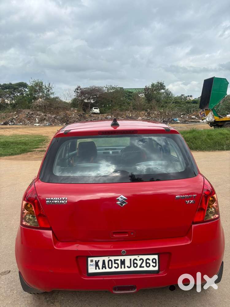 Maruti Suzuki Swift Vxi Bsiii, 2011, Petrol