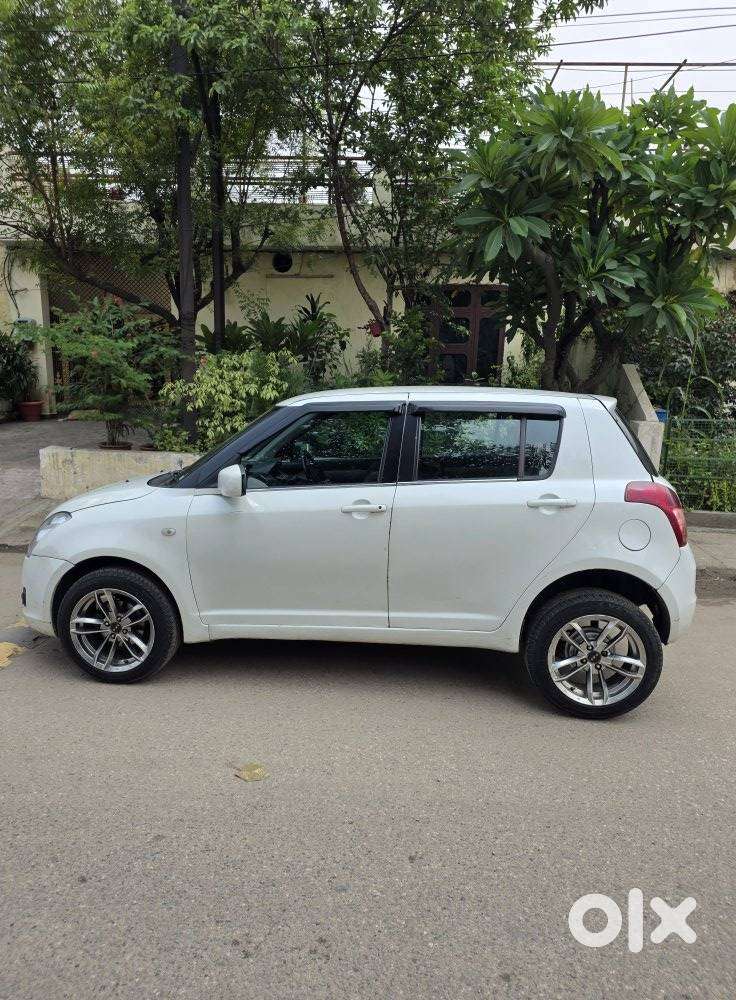 Maruti Suzuki Swift Vdi Optional, 2011, Diesel