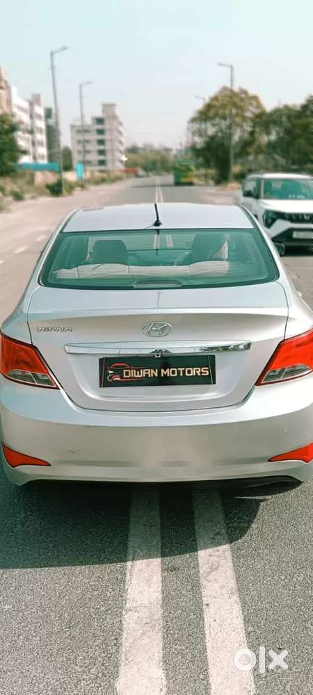 Hyundai Verna [ ] Fluidic 4s 1.6 Vtvt Sx At, 2016, Petrol