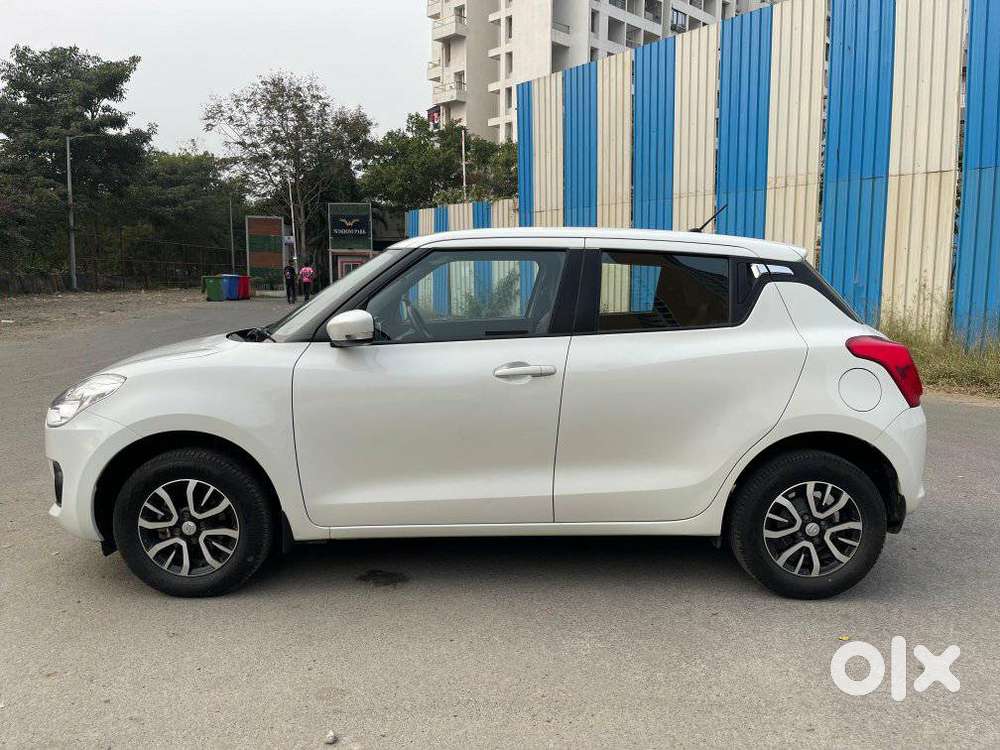 Maruti Suzuki Swift 1.2 Vxi (o), 2022, Petrol