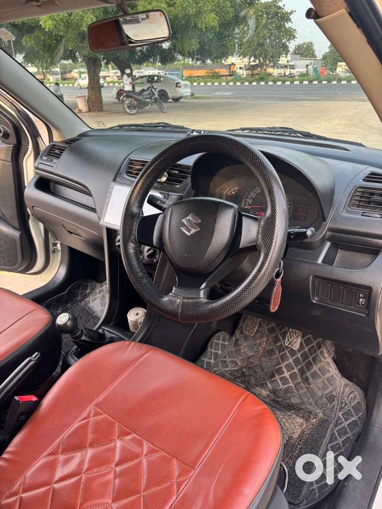 Maruti Suzuki Swift 2012 Petrol 38900 Km Driven