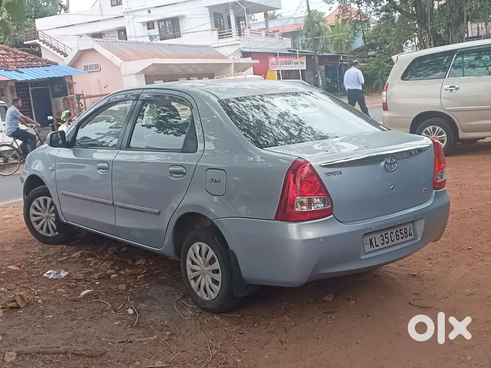 Toyota Etios 2011 Petrol Manual 76000 Km
