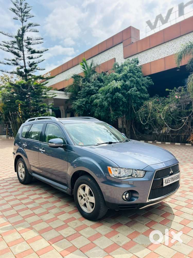 Mitsubishi Outlander 2.4 Cvt, 2010, Petrol