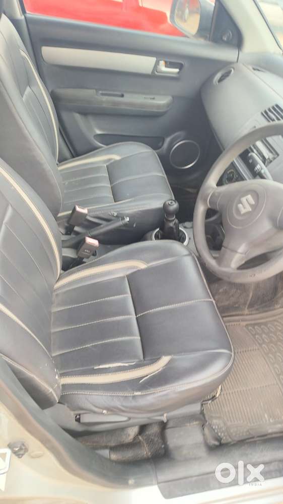 Maruti Suzuki Swift Vxi Bsiv, 2011, Petrol