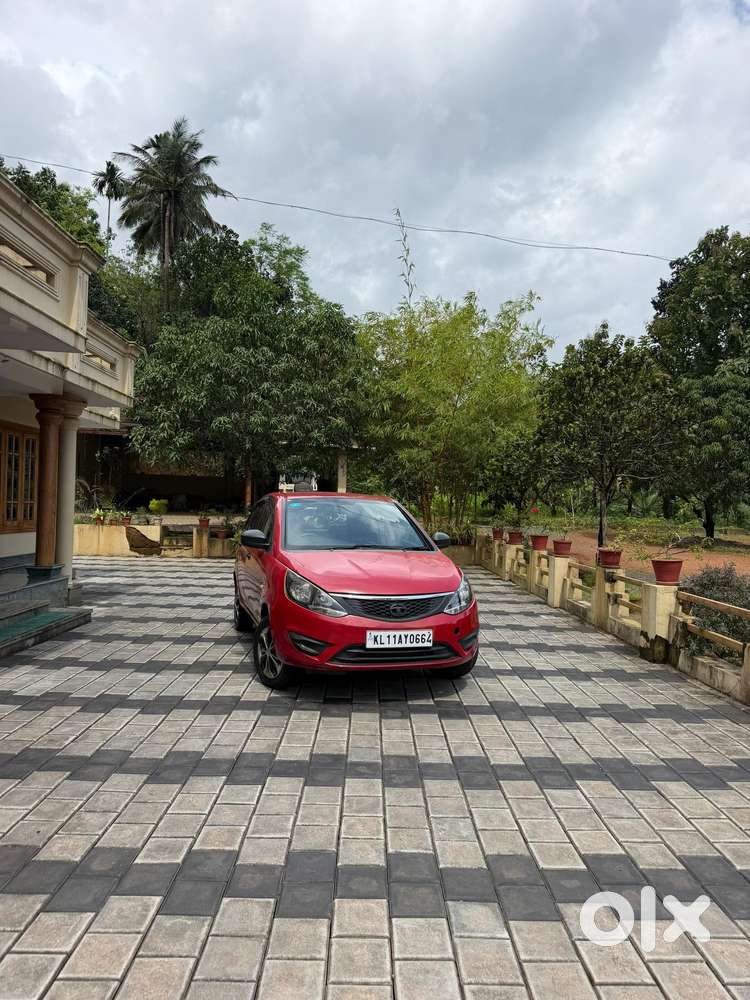 Tata Bolt Revotron Xe, 2015, Petrol