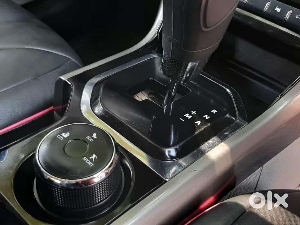Tata Nexon 1.2 Revotron Xza Plus, 2019, Petrol