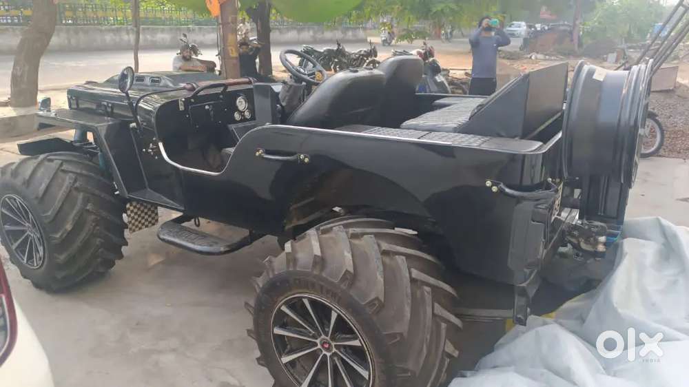 Open Jeep Fully Modified With Music System