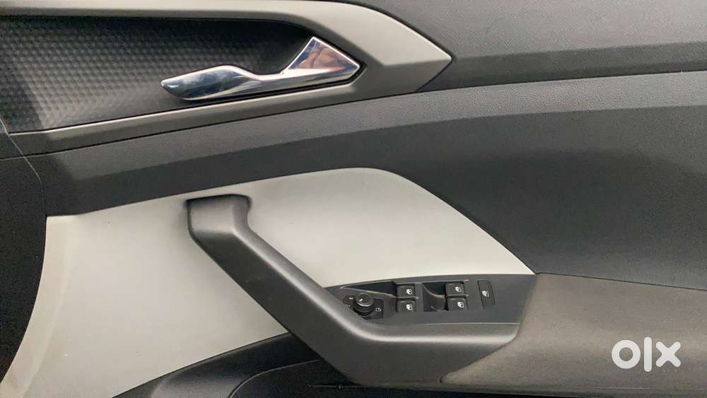 Skoda Kushaq 1.0 Tsi Ambition, 2022, Petrol