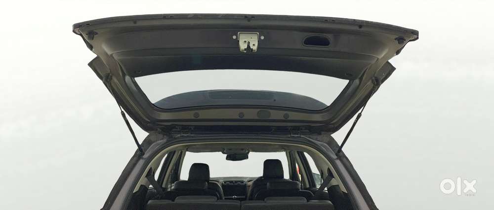 Hyundai Alcazar 2.0 Signature (o) Petrol At 6 Str, 2021, Petrol