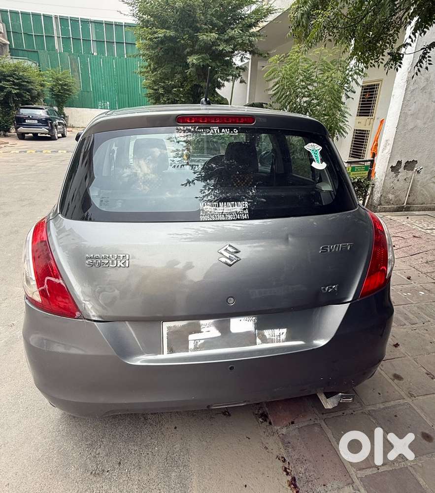 Swift Maruti Petrol Manual 2013 Year