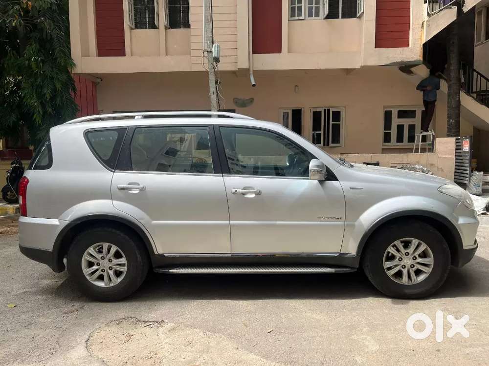 Mahindra Rexton Suv 4x4 Automatic