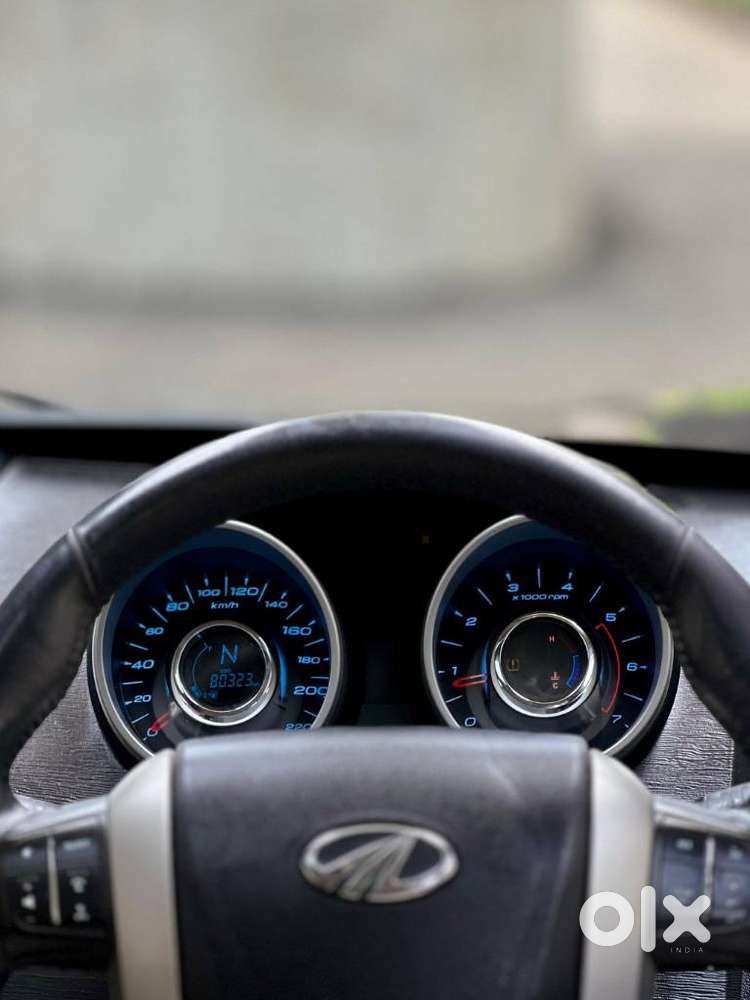 Mahindra Xuv500 2.2 W10, 2016, Diesel