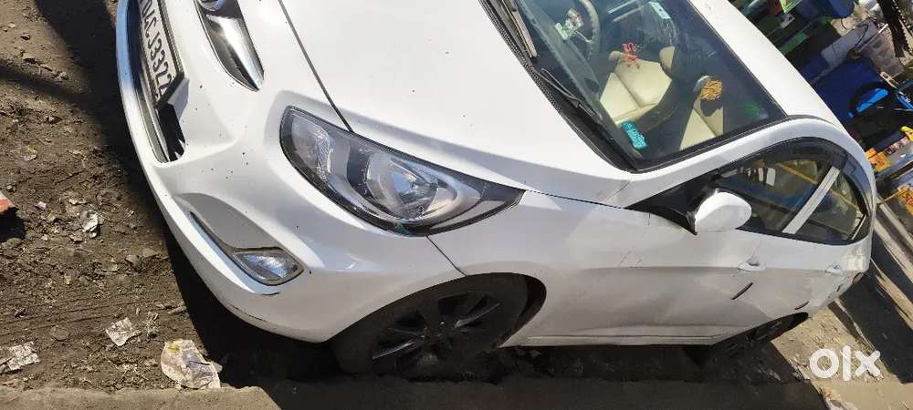 Hyundai Verna 2012 Diesel 98470 Km Driven