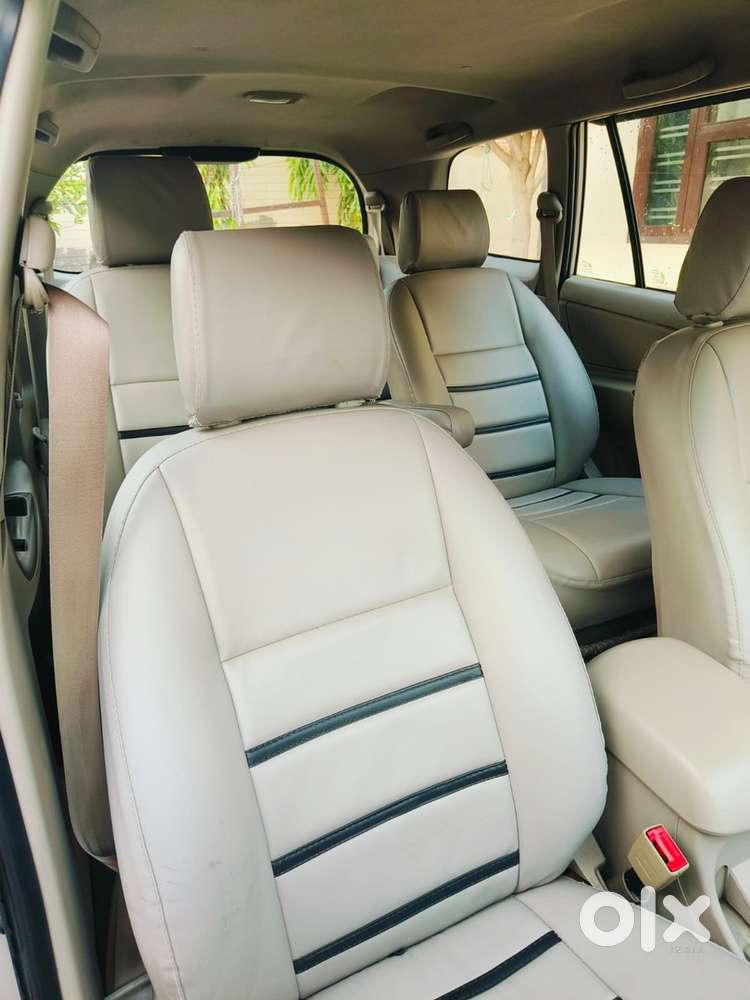Toyota Innova Diesel 2012 Car