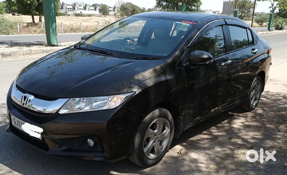 Honda City 2016 Petrol- Well Maintained- Only 7500 Kms Driven