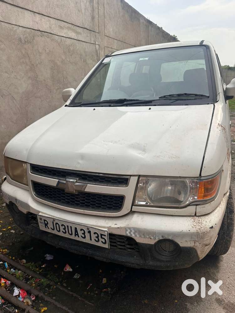 Chevrolet Tavera Neo 2014 Diesel Well Maintained