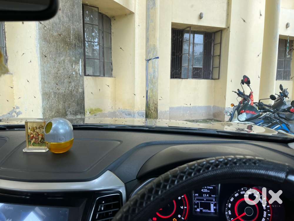 Mahindra Xuv300 Petrol 2023