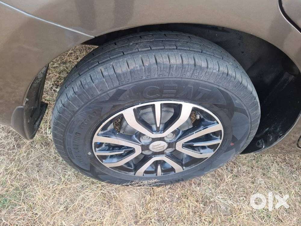 Maruti Suzuki Dzire 1.2 Vxi, 2022, Petrol