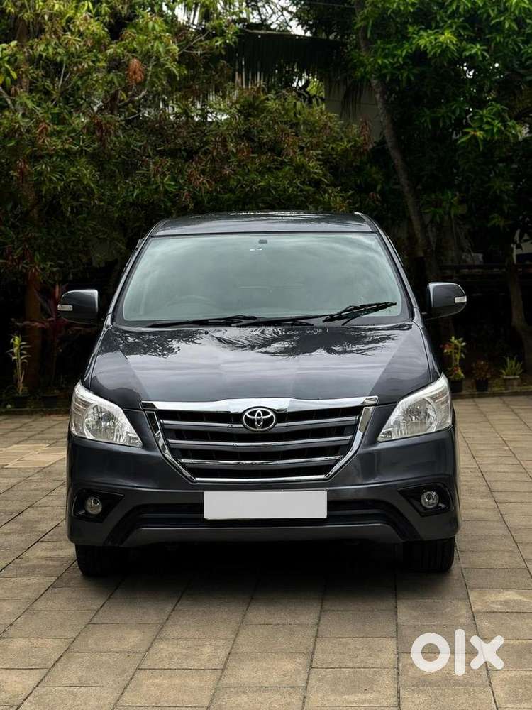 Toyota Innova 2015 Model For Sale