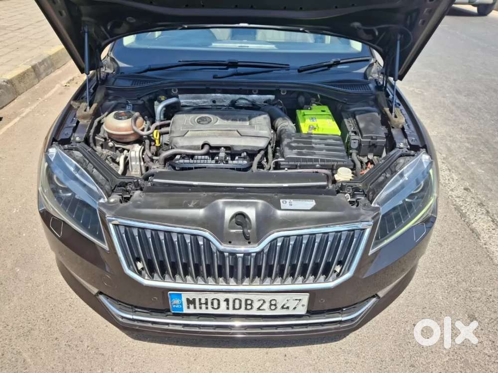 Skoda Superb [ ] 1.8 Style Tsi At, 2018, Petrol