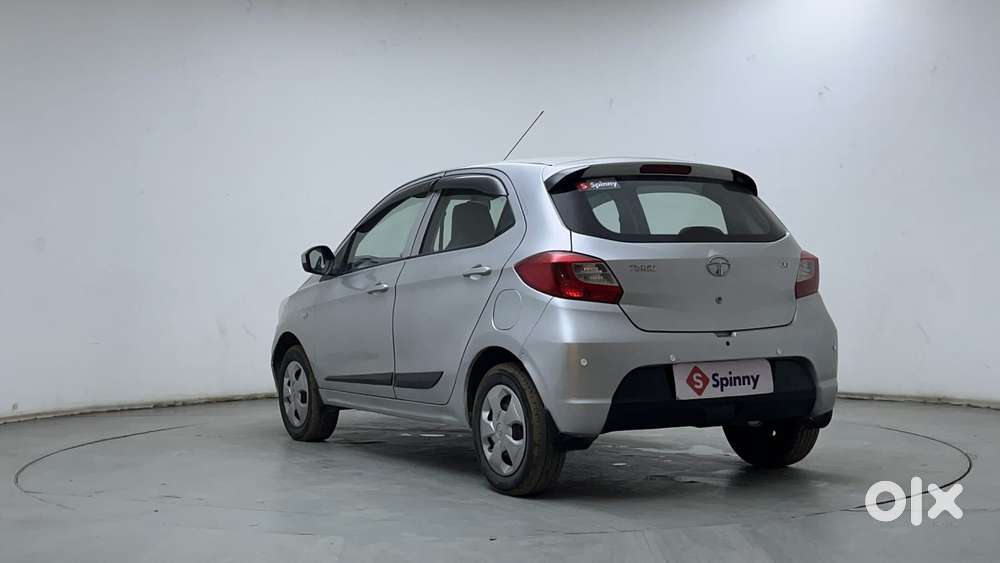 Tata Tiago 1.2 Revotron Xt, 2017, Petrol