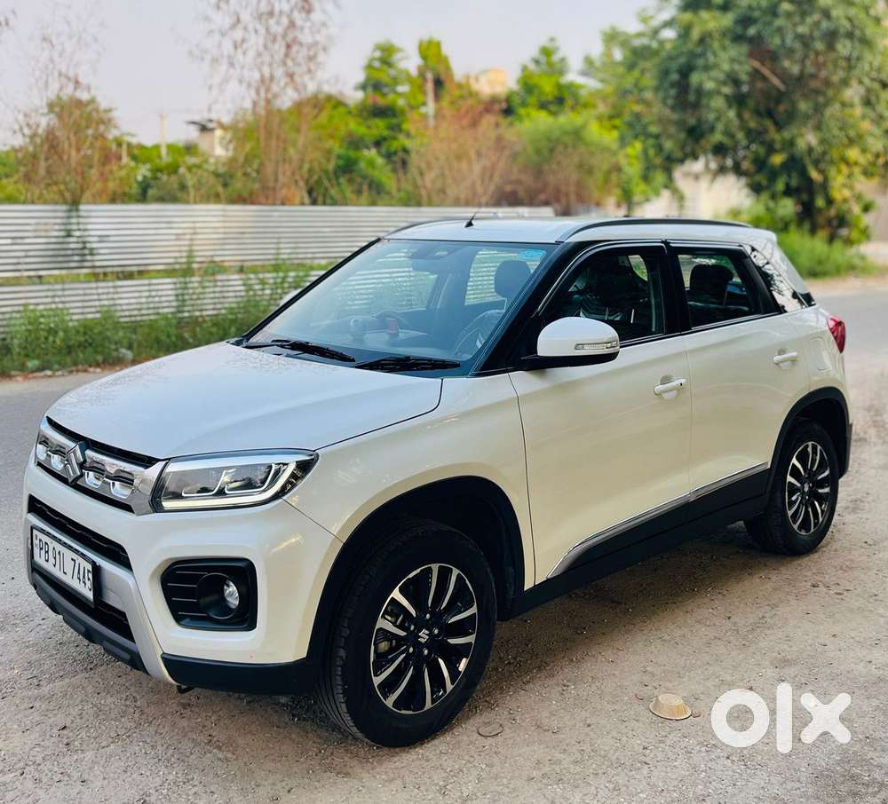 Maruti Suzuki Brezza 1.5 Zxi At Smart Hybrid, 2021, Petrol