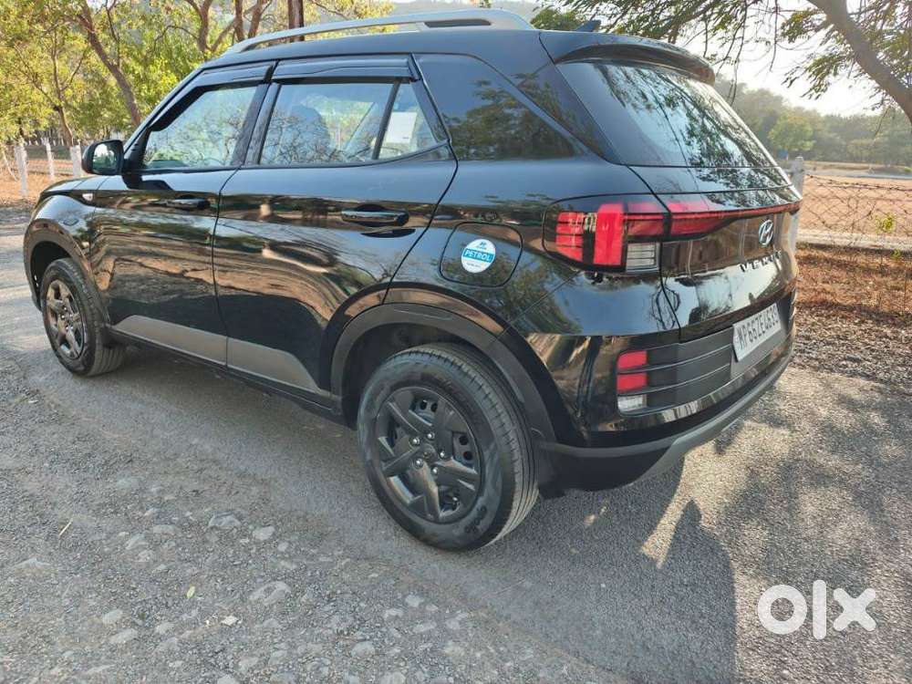 Hyundai Venue S Plus Mt 1.2 Kappa, 2024, Petrol